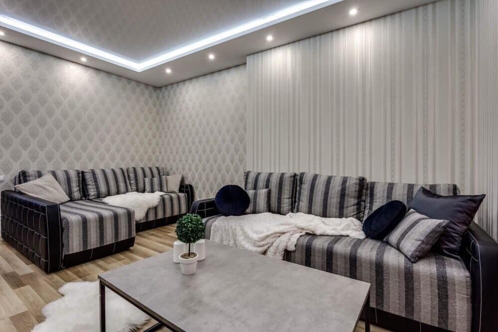 Comfortable Apartments Lviv Ngoại thất bức ảnh